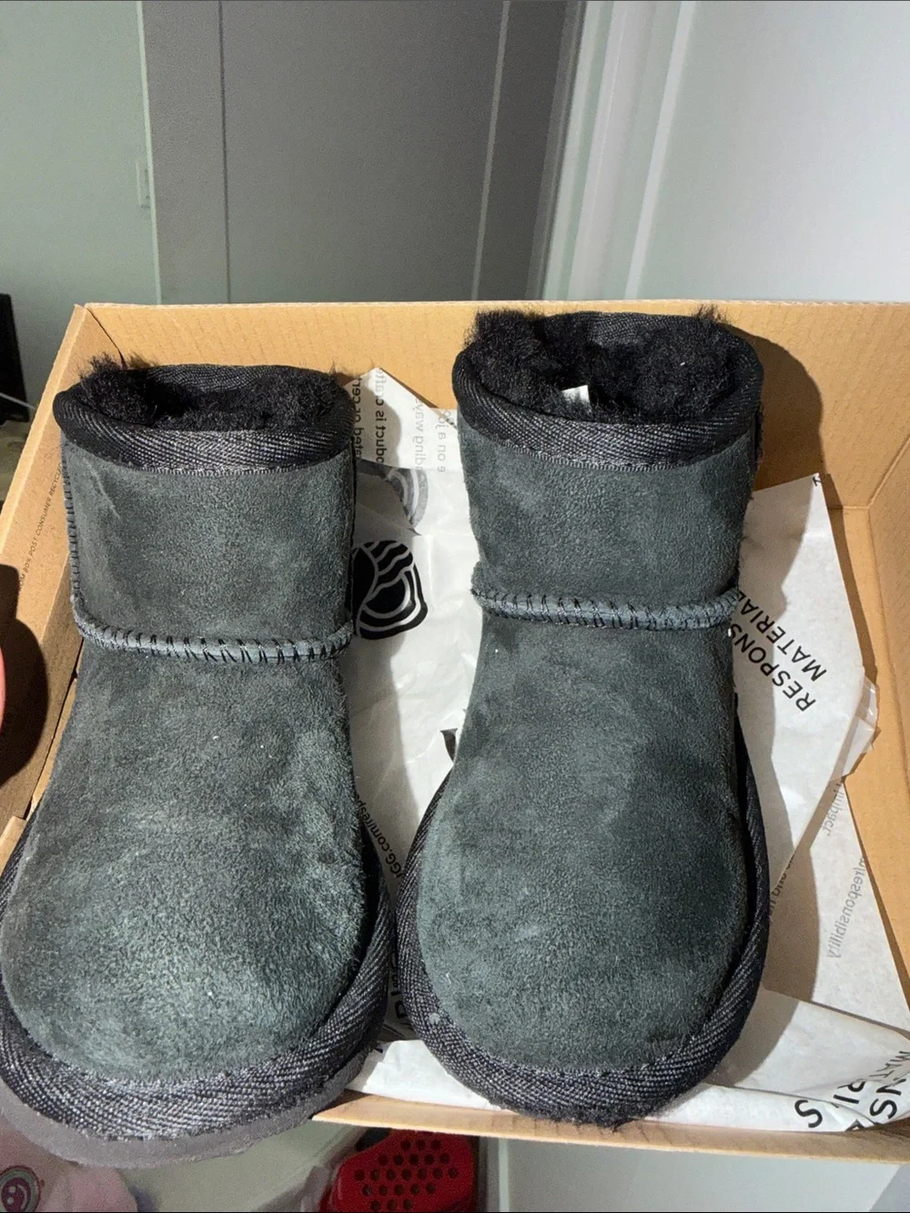 UGG Black Classic Mini II Boots Box Label